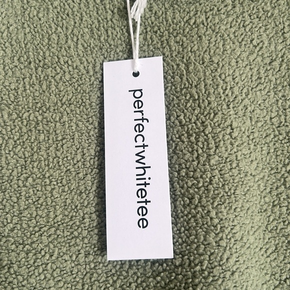 Ziggy sweatshirt. Inside out, cotton fleece bracelet sleeve shrunken crew. NWT. - Picture 2 of 7